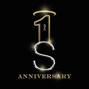 La Santa aniversario