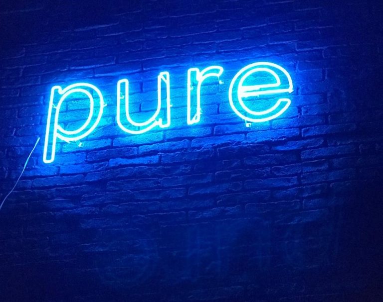 Pure Acapulco Diamante