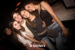 Madison Rooftop Sátelite