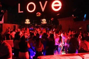 love acapulco discotheque club