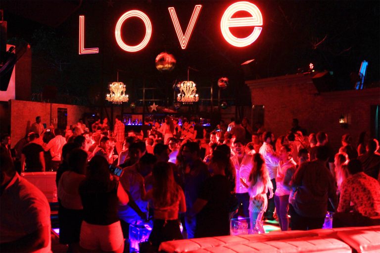 Love Acapulco