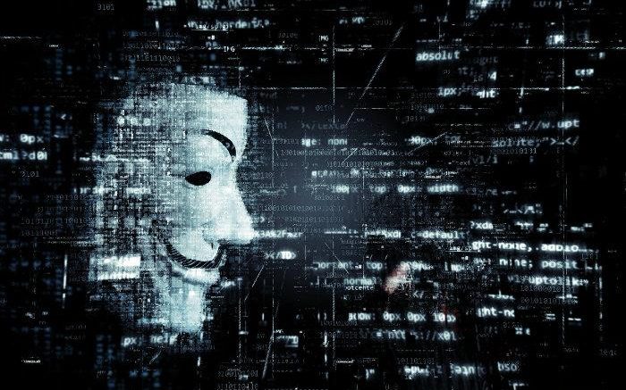 Anonymous reaparece después de tres años