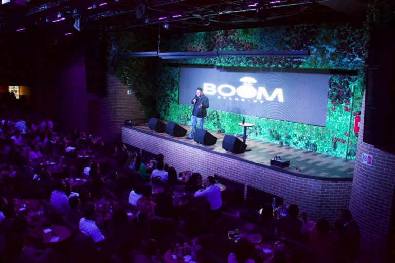 BOOM Stand Up Bar
