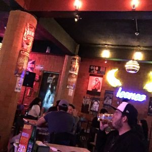 Leones Bar
