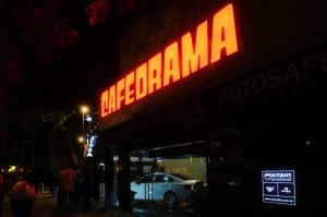 Café Drama